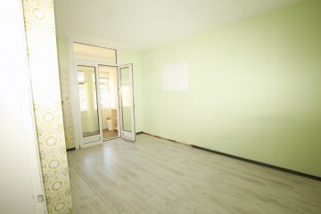 TRILOCALE IN ZONA CENTRALE CON VISTA SULLE DOLOMITI