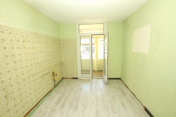 TRILOCALE IN ZONA CENTRALE CON VISTA SULLE DOLOMITI