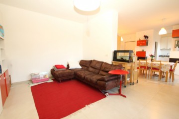 TRILOCALE ALL'ULTIMO PIANO IN VIA PIETRALBA