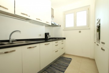 TRILOCALE ALL'ULTIMO PIANO IN VIA PIETRALBA