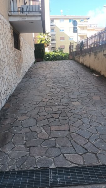 Magazzino/garage  in Vendita a Bolzano - Via Visitazione MV26001 - Via della Visitazione - Mariaheimweg